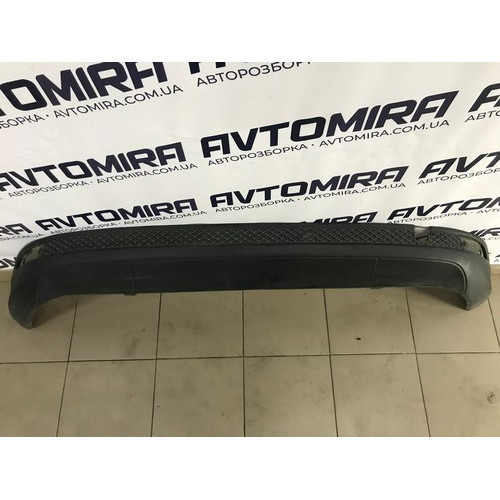 Накладка заднього бампера Ford Focus 3 HB 2011-2014 1759522